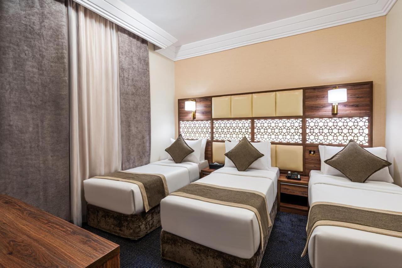 Golden Tulip Al-Zahabi Medina Quarto foto